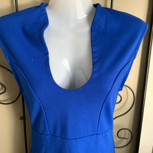 Navy Blue figure fitting dress - Picture 2 of 3
